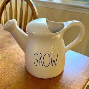 NWOT Rae Dunn GROW Watering can/planter